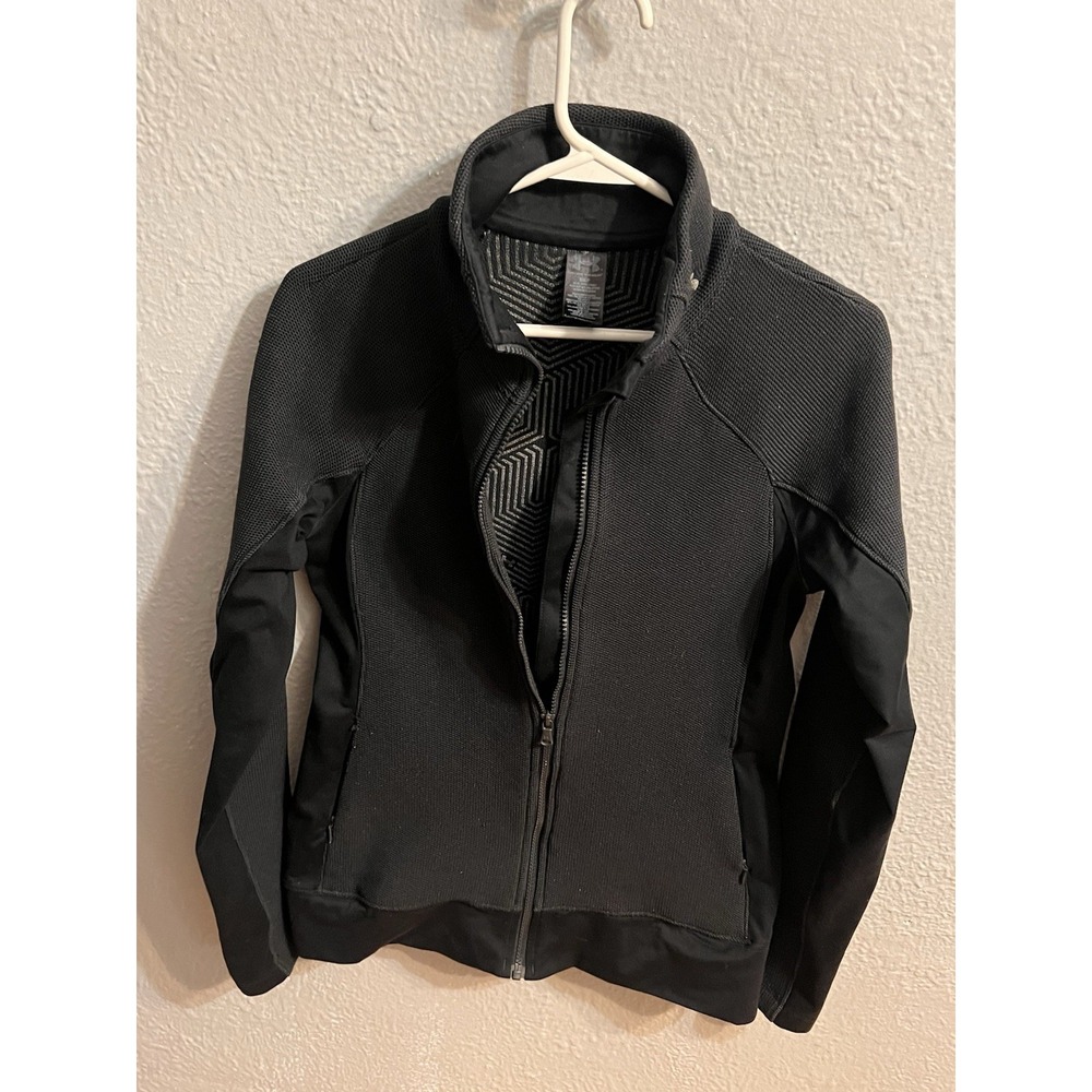 Under Armour Jacket Womens Small Black Full Zip